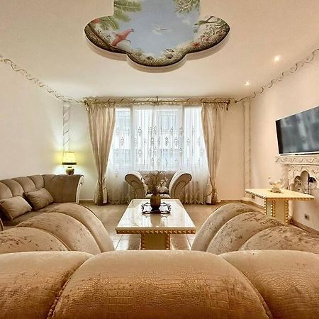 Luxurious Apartment In The Center Of Брюссель Экстерьер фото