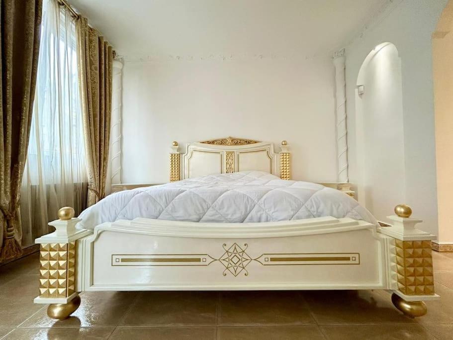 Luxurious Apartment In The Center Of Брюссель Экстерьер фото